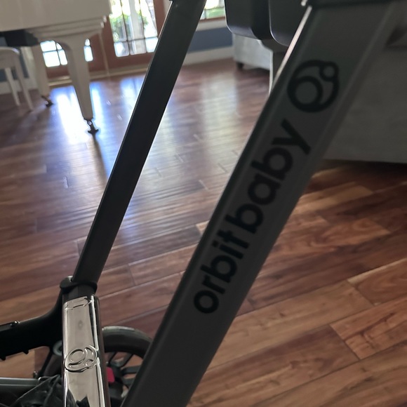 Orbit stroller - Picture 3 of 5